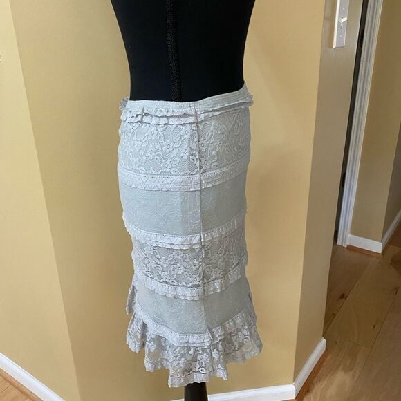 Max Studio size XS silver and grey ruffle layer and lace pull on skirt. - Picture 2 of 9